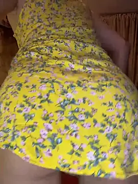 milablossom01 online show from February 11, 1:35 am