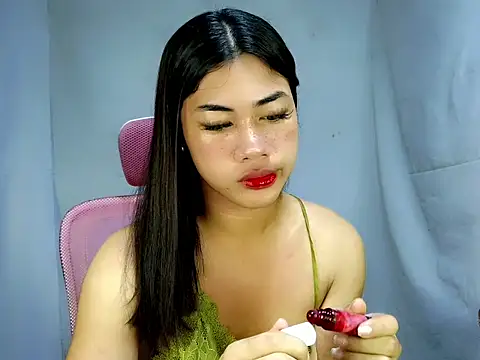 Margalona  online show from May 23, 10:50 pm