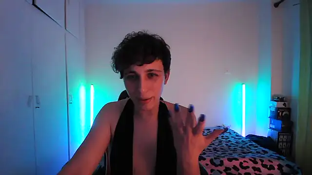 HoneyValentine online show from May 23, 7:43 pm