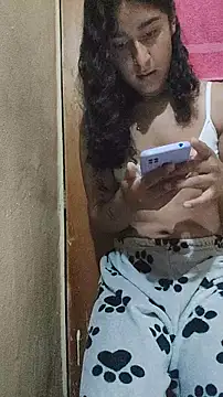 LA MORENITA-1 online show from January 7, 10:29 am