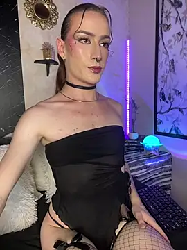 Alana Stone online show from May 15, 8:17 pm