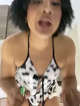 valeria 19x online show from February 2, 8:24 am