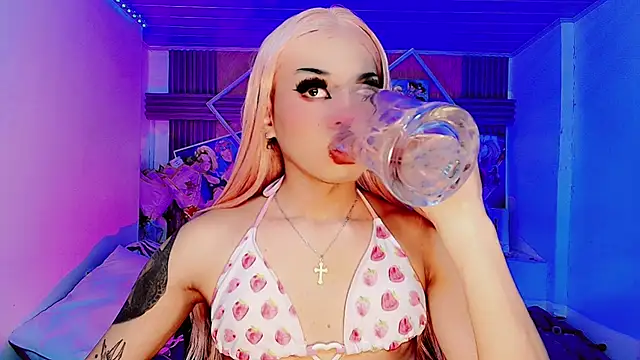 Lisa sparkleee online show from May 7, 3:24 am