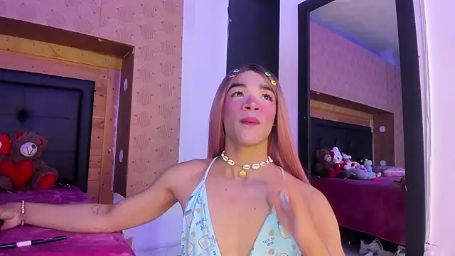 Samantha Blaze1 online show from May 15, 11:29 am