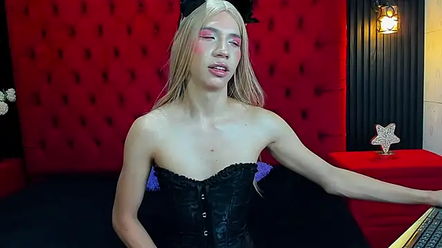 zoe rei online show from April 27, 2:04 pm