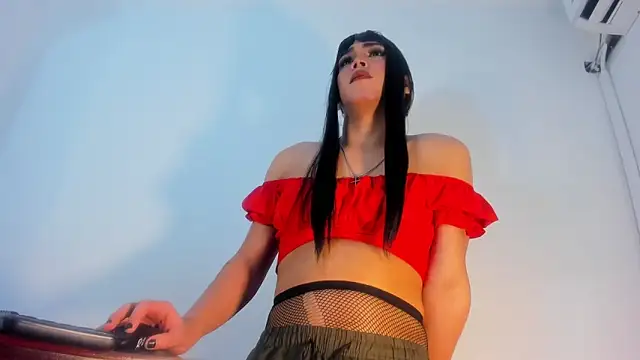 naughtylizeth  online show from February 10, 10:17 pm