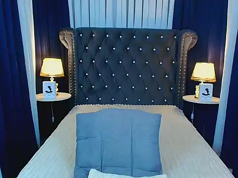 Maureen Hilton online show from February 1, 7:07 am