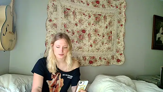 goddessalison online show from June 9, 11:37 pm