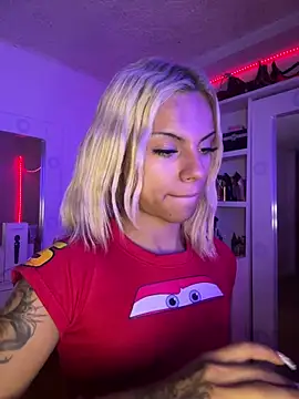 andyy x online show from May 8, 9:22 pm