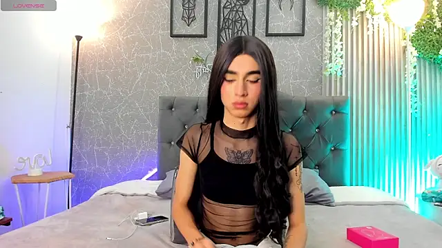 lana gill1 online show from May 21, 1:51 pm
