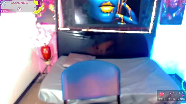 Samantha Ortega  online show from May 29, 6:01 am