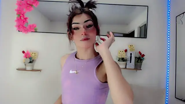 NathalialLooes online show from May 21, 5:36 am