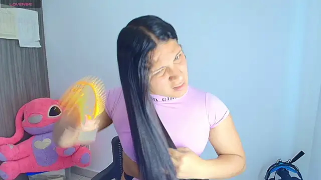 alys love online show from May 26, 5:21 pm