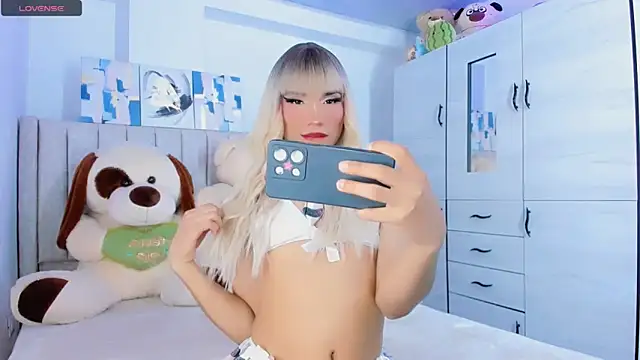 baby cleo  online show from May 30, 12:09 am