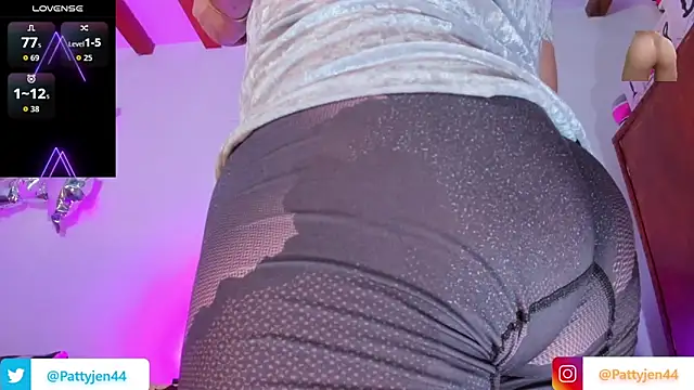 pattyjenkinss online show from May 25, 10:06 pm