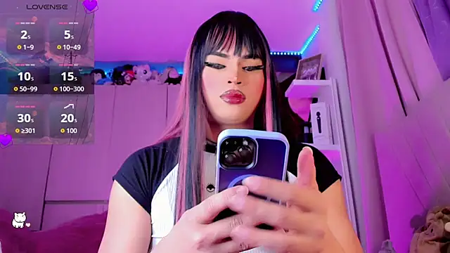 Danna xz online show from May 9, 6:24 pm