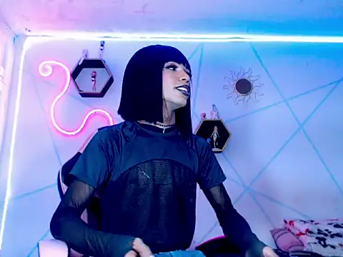 Violeta R  online show from February 16, 7:34 pm