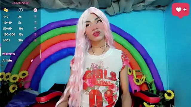 suzume Mendez online show from May 2, 11:15 am