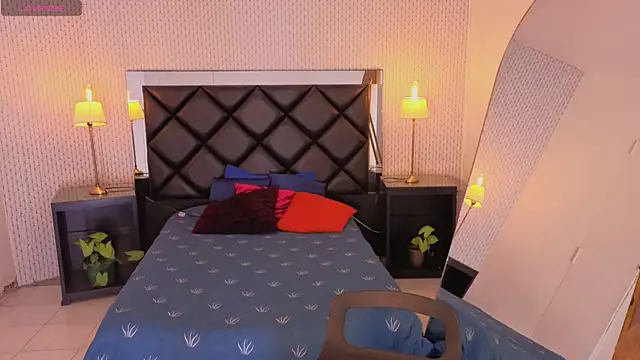 soffiene online show from February 23, 5:32 am