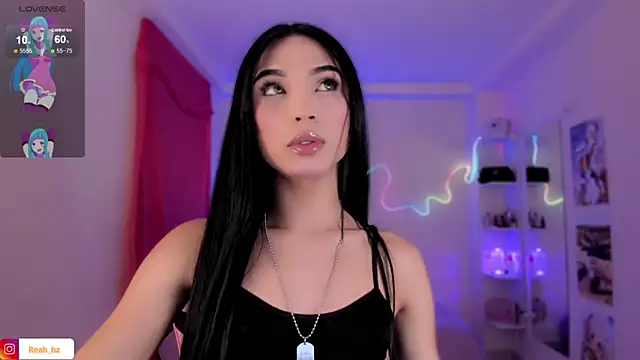 IamAndrea01 online show from April 29, 7:42 pm