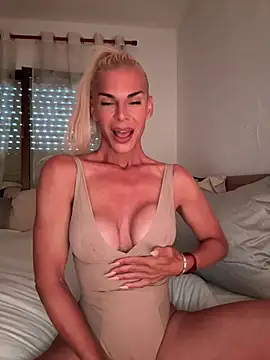 Aria 69 online show from May 12, 6:38 pm