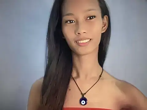 Sunkissed seductress online show from April 29, 8:15 pm