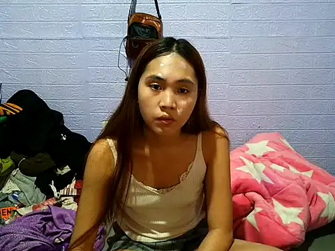 aina2003 online show from May 31, 4:22 am