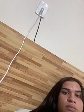 Gabrielaparaiso online show from April 22, 9:33 pm