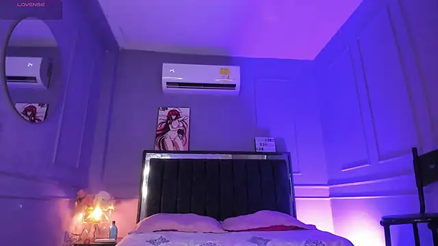 nikkita dragon  online show from May 14, 11:57 pm