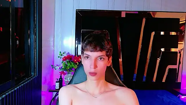 Stefany PiInk online show from May 8, 12:13 pm