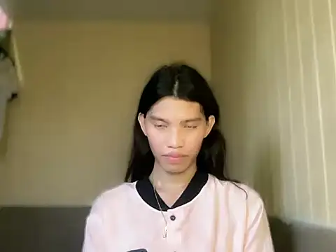 Yourgoddess jayve online show from May 22, 4:08 am