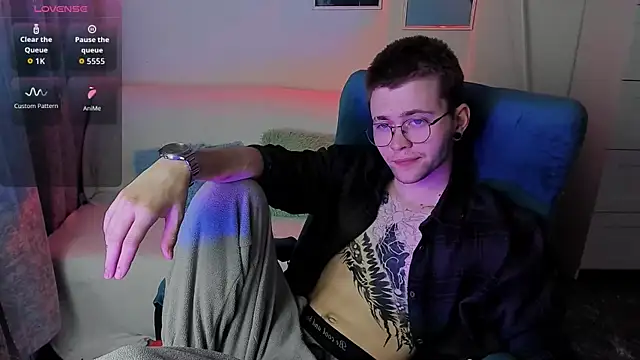 Thomas Norton online show from May 6, 8:48 pm