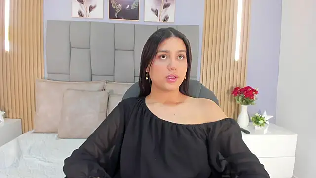  ValeryCooper online show from May 18, 11:49 am