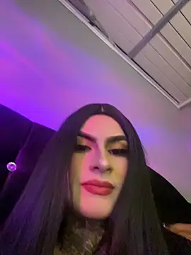valen lewiiz online show from May 19, 4:08 am