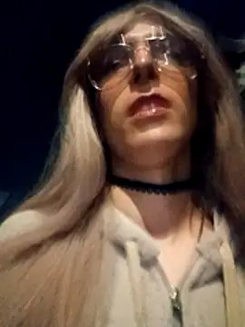 allison pearzon online show from May 9, 4:41 am