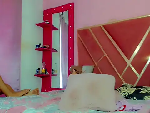 Dollcute  online show from May 25, 2:46 pm