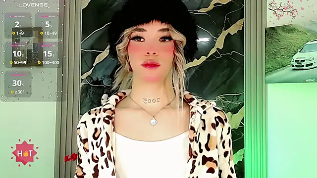 moon sweet- online show from May 28, 3:48 am