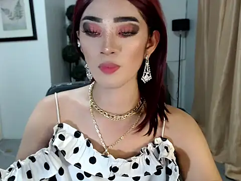 lavandermilk online show from April 27, 2:59 pm