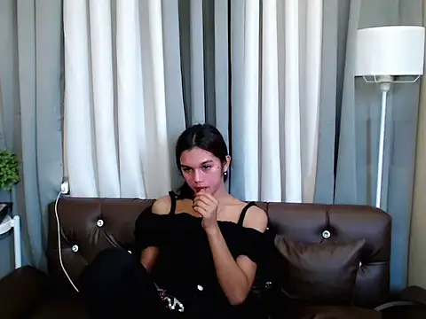 marie castro online show from May 18, 4:07 am