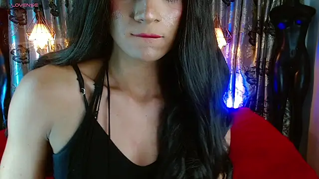 Hecate doll online show from April 22, 5:31 pm