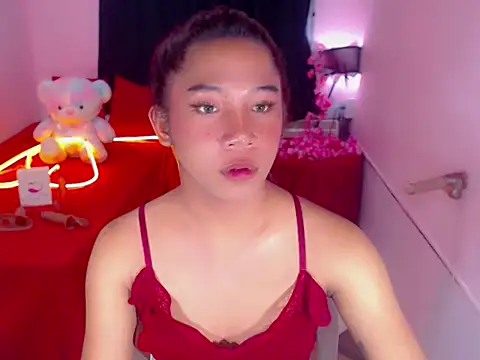 URsexyLylia online show from May 17, 8:41 pm