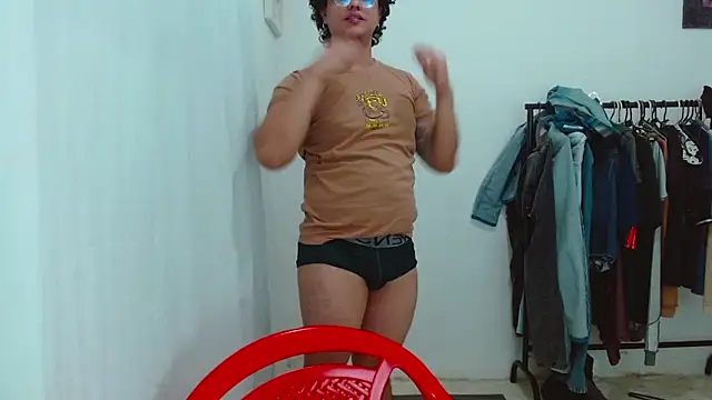 Diane exotic online show from May 18, 4:07 am