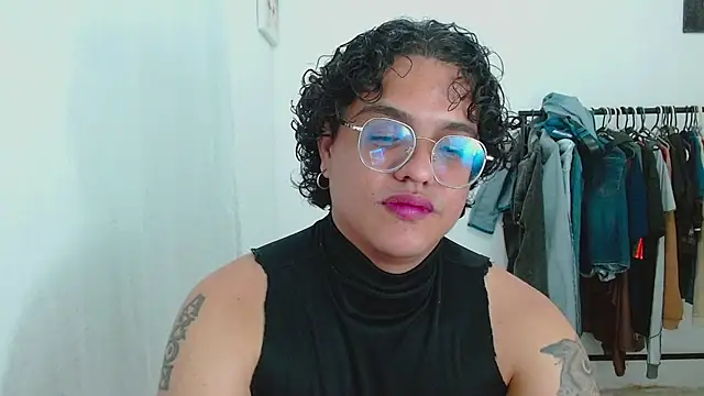 Diane exotic online show from May 19, 1:56 am