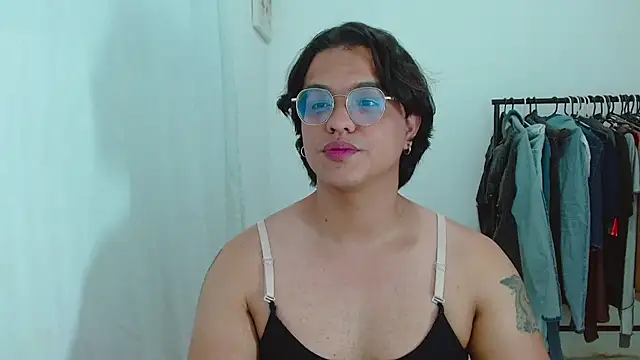 Diane exotic online show from May 21, 2:07 am