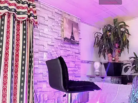 BeautyCatalella1 online show from May 6, 1:50 pm