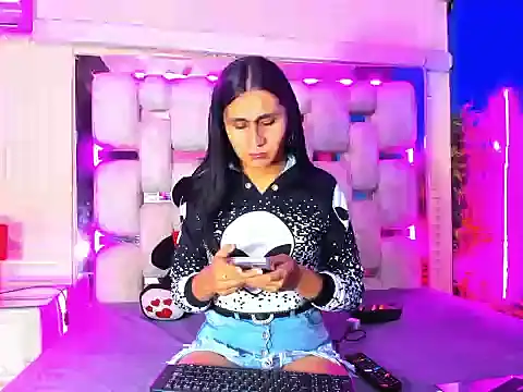 MahiaraHot online show from May 11, 3:01 am