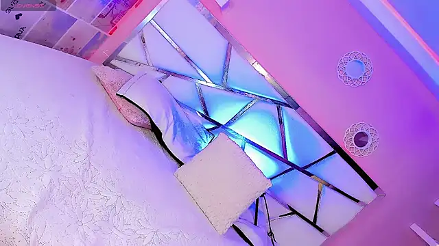 Lexxy Mattell online show from May 18, 5:35 am