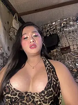 hotsexychick online show from June 30, 7:47 pm