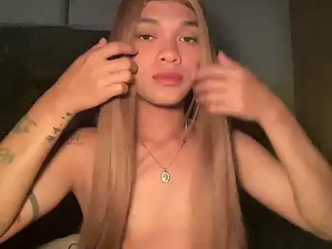 Justine0419 online show from July 20, 2:41 pm