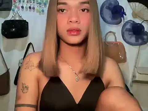 Justine0419 online show from July 29, 5:33 pm
